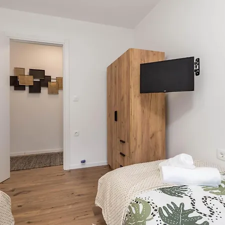 3 Bedroom In 度假居 Klana